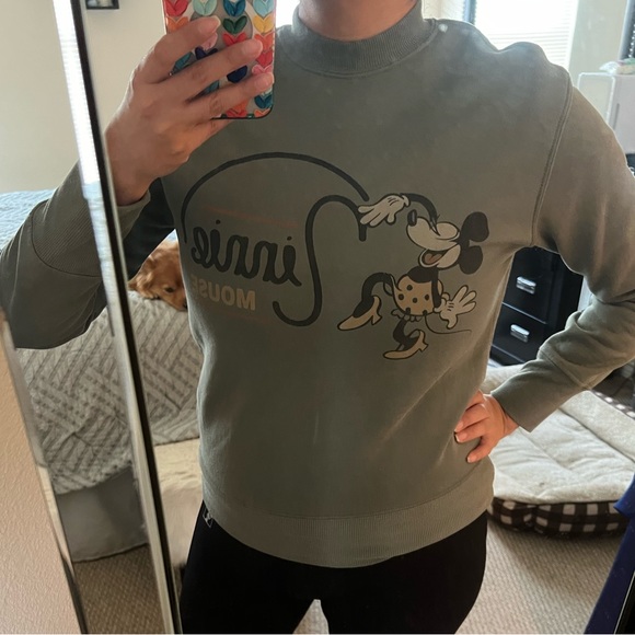 Disney Minnie‎ Sweater - Picture 2 of 5